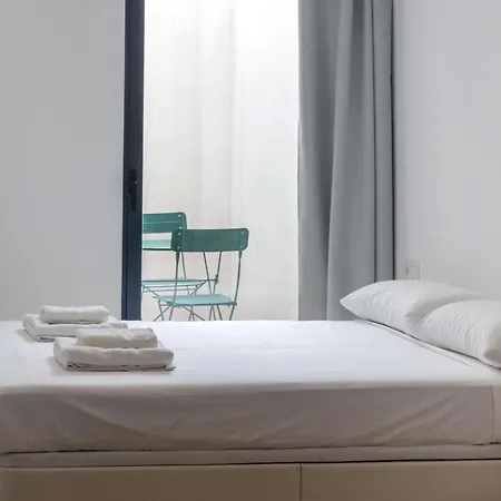 Vlc Host- Fray Pedro Bed and breakfast Valencia