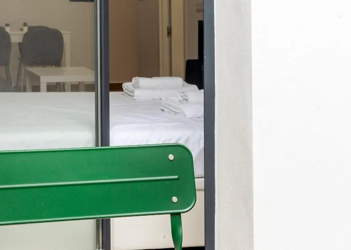 Bed & Breakfast Vlc Host- Fray Pedro 3*