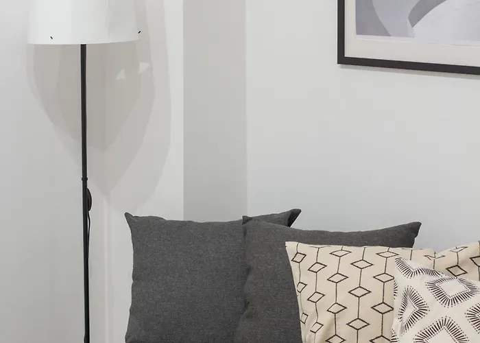 Vlc Host- Fray Pedro Bed & Breakfast